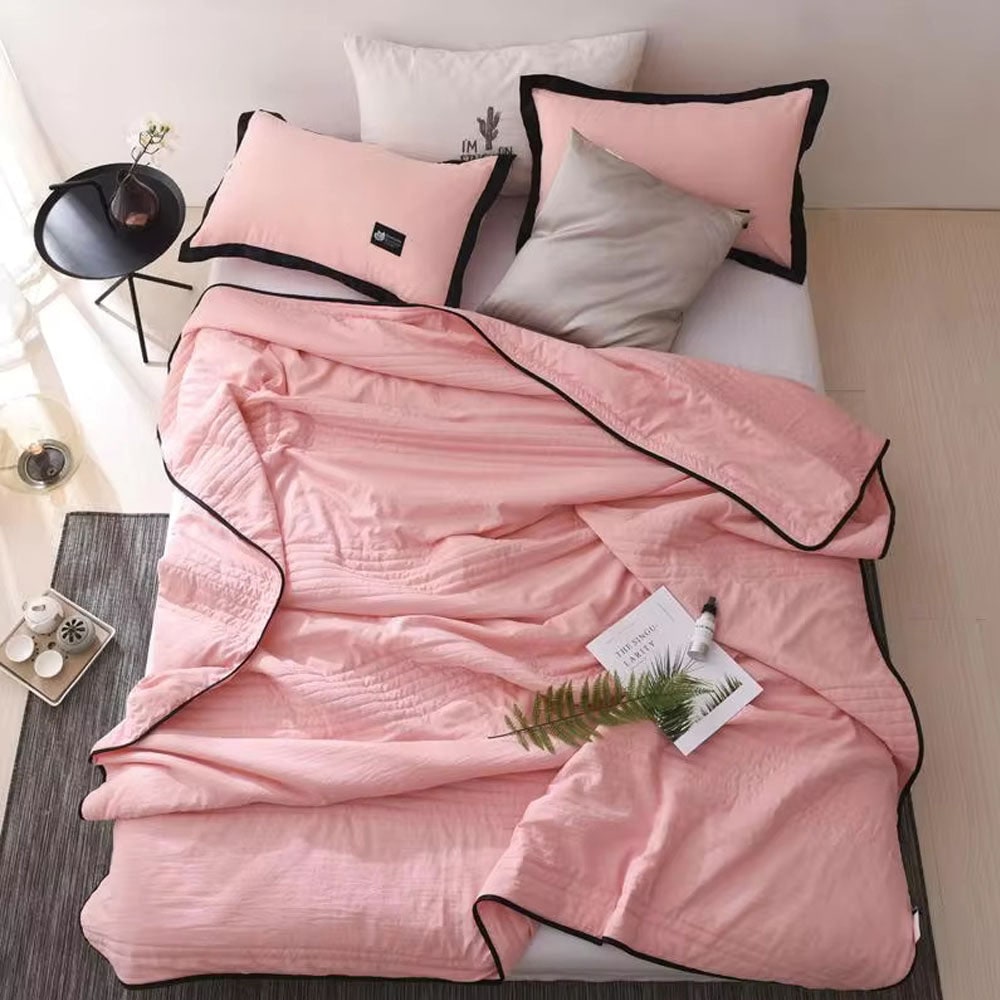 Cooling Summer Blanket Hot Weather Soft Lightweight Breathable - Image 1