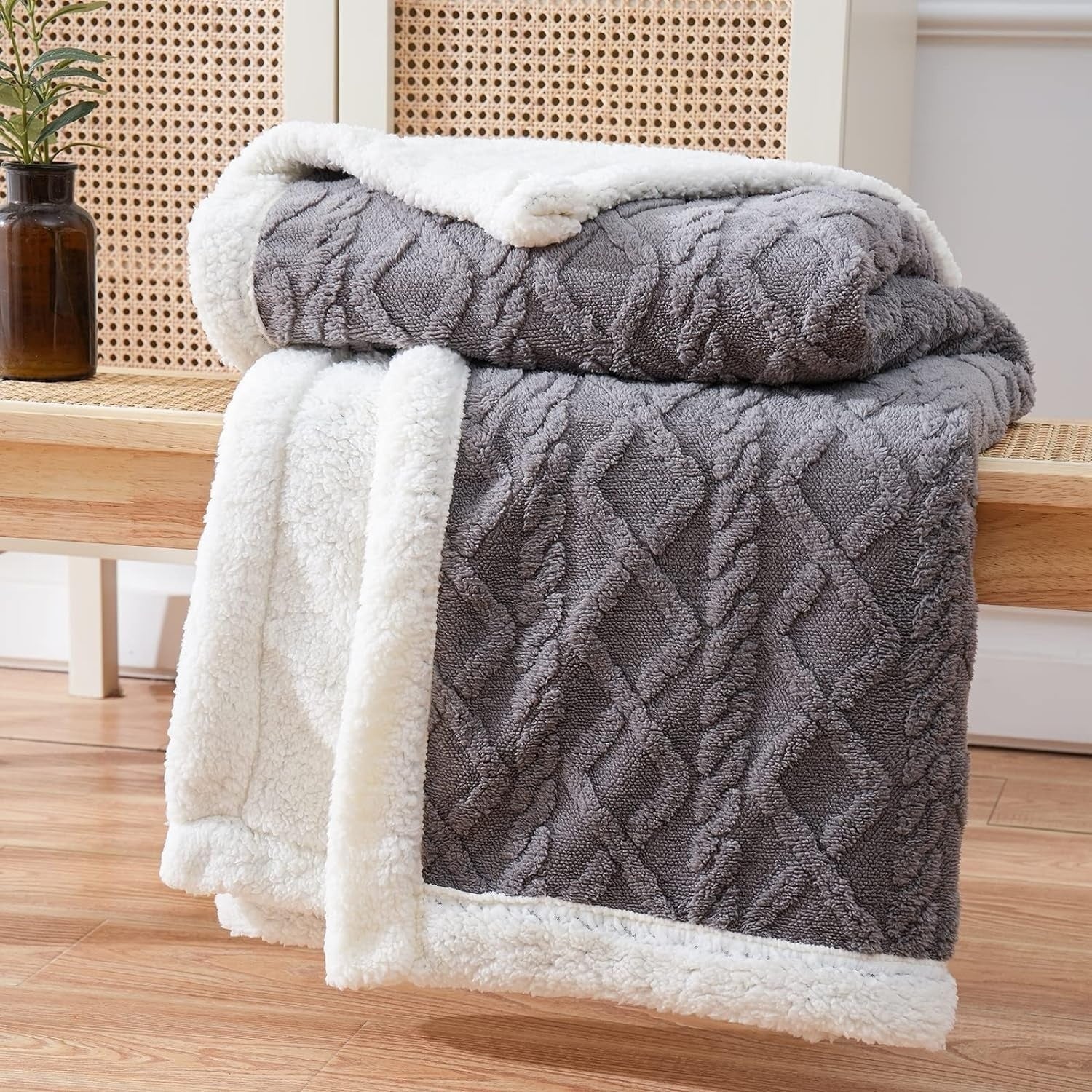 Cozy Sherpa Blanket Winter Soft Warm and Stylish Throw - Image 1