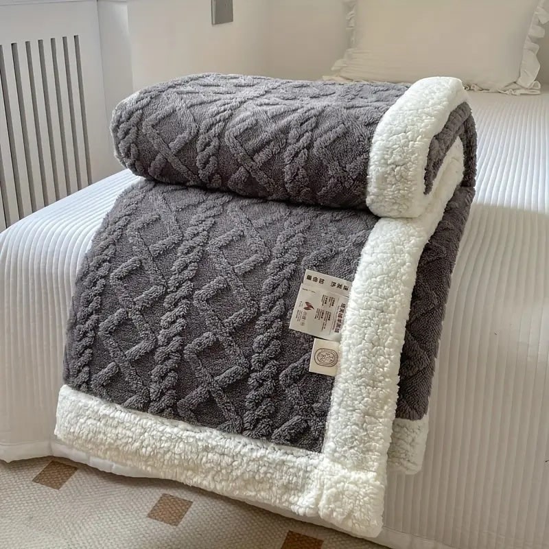 Cozy Sherpa Blanket Winter Soft Warm and Stylish Throw - Image 3