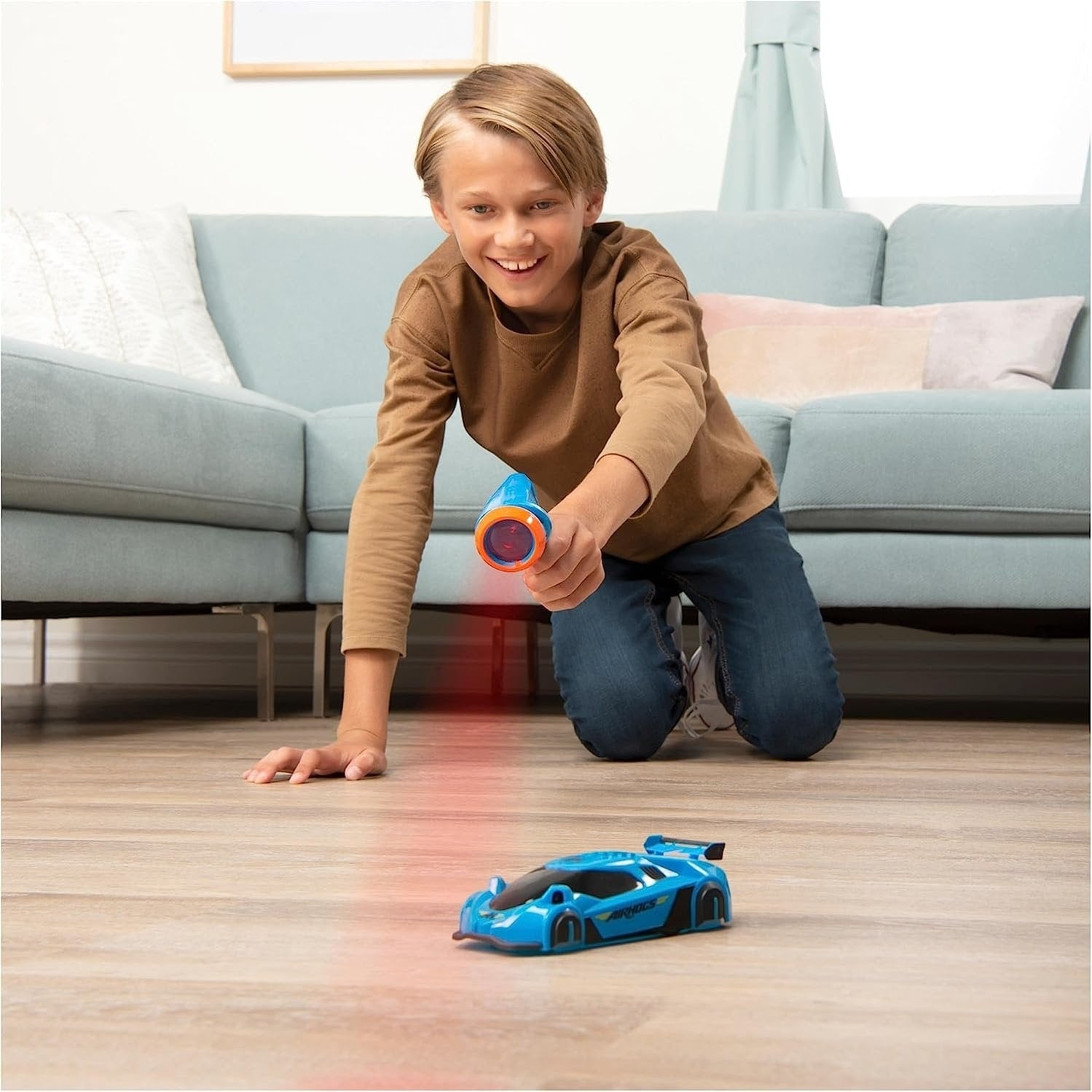 Gravity-Defying Remote Control Car Fun Indoor Racing Toy - Image 1