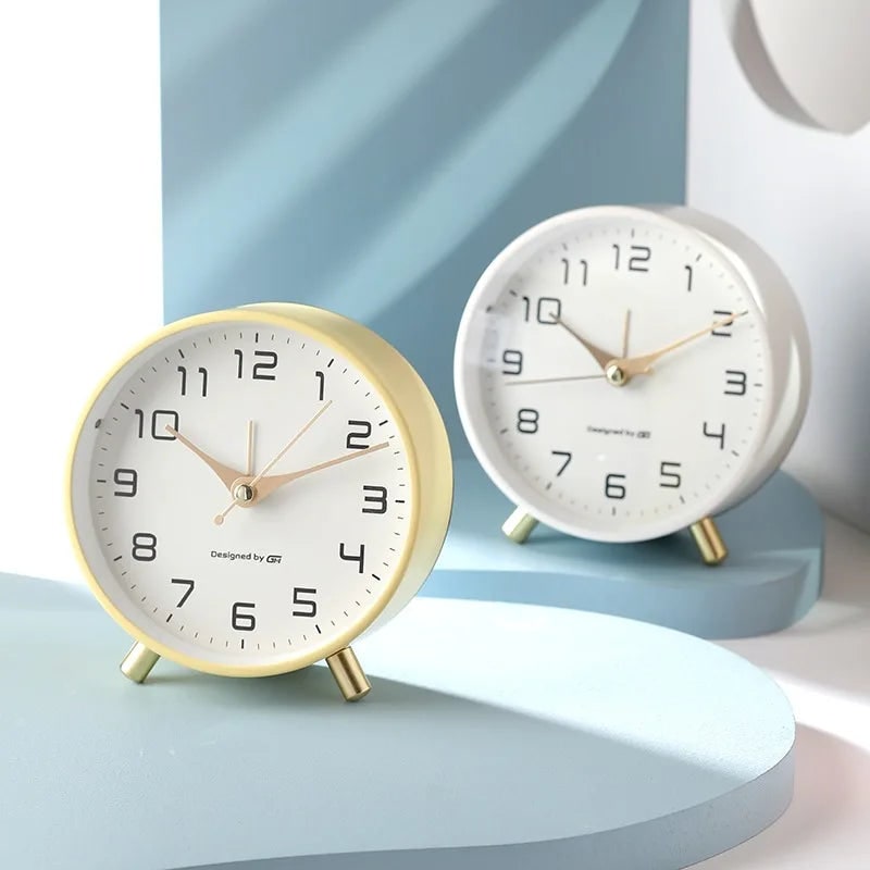 Modern Table Clock Scandinavian Style Silent Movement Design - Image 4