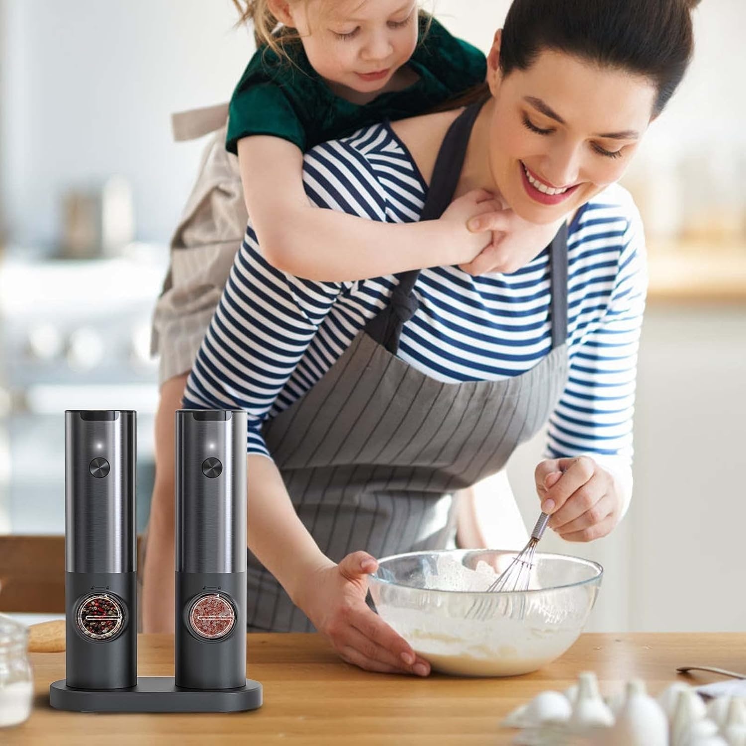 Rechargeable Electric Salt and Pepper Grinder Set Kitchen Use - Image 8