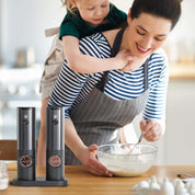 Rechargeable Electric Salt and Pepper Grinder Set Kitchen Use - Image 8