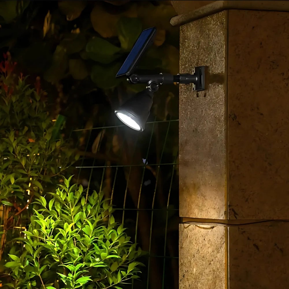 Solar Powered Garden Spotlight Outdoor Landscape Lighting - Image 10